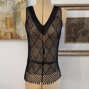 Hot top: sleeveless meeting and bead bedazzler!